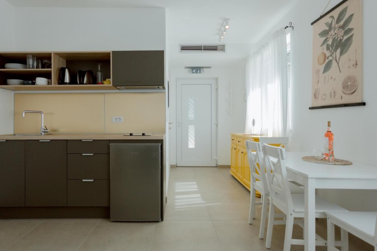Apartments Ivica オミシュ エクステリア 写真