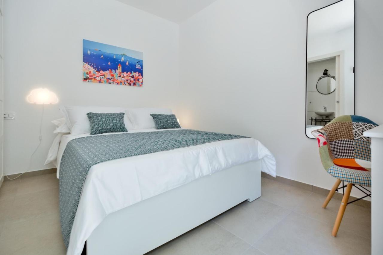 Apartments Ivica オミシュ エクステリア 写真